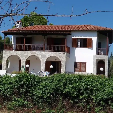 Villa Possidi Oassis *